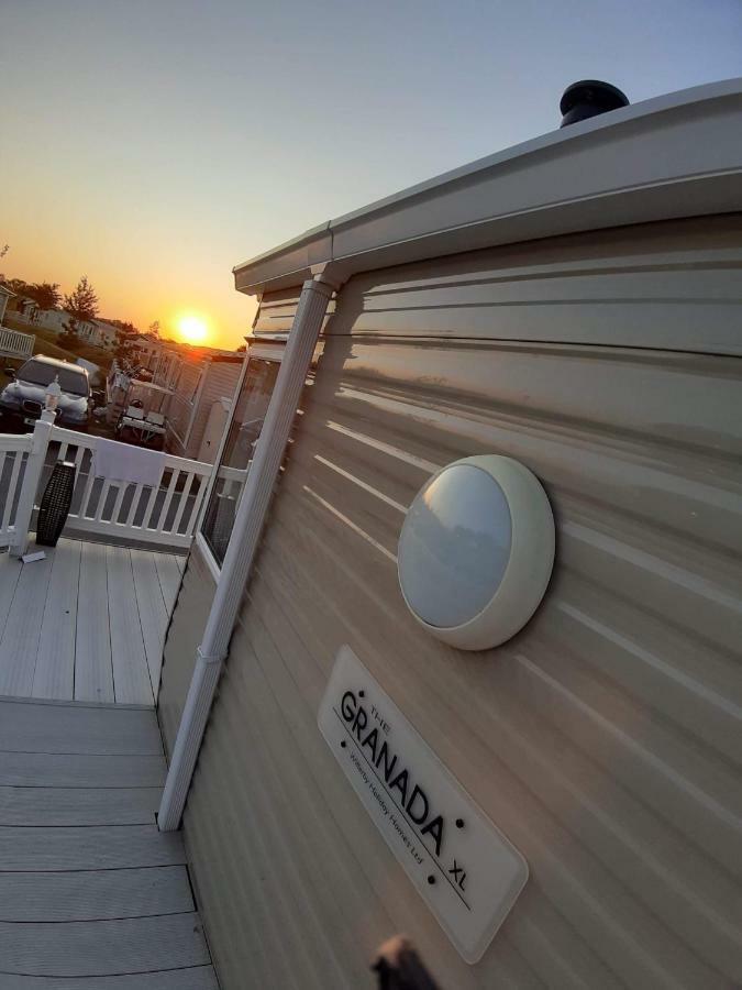 Caravan For Rent At Tattershall Holiday Park Eksteriør billede